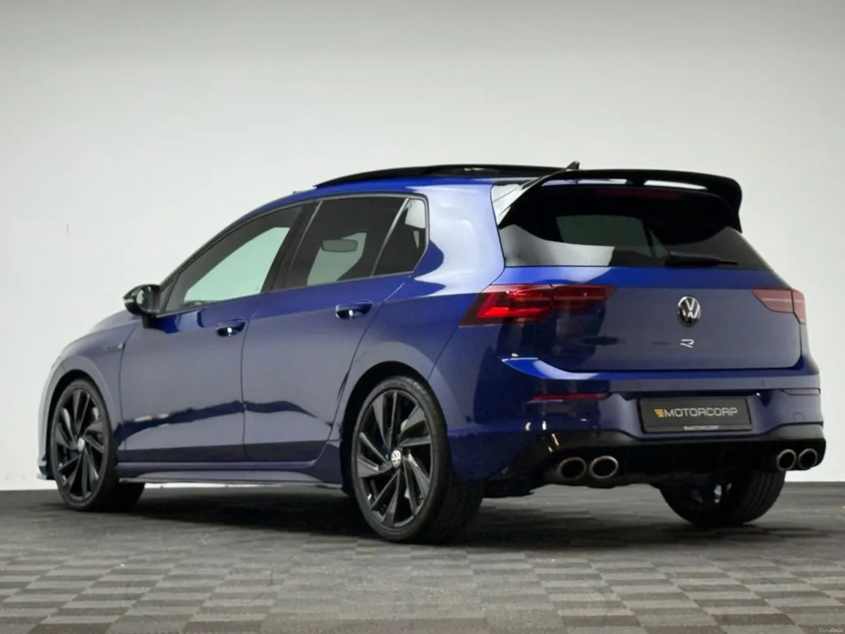 Volkswagen Golf R 2.0 TSI 300HP 4MOTION - Image 5