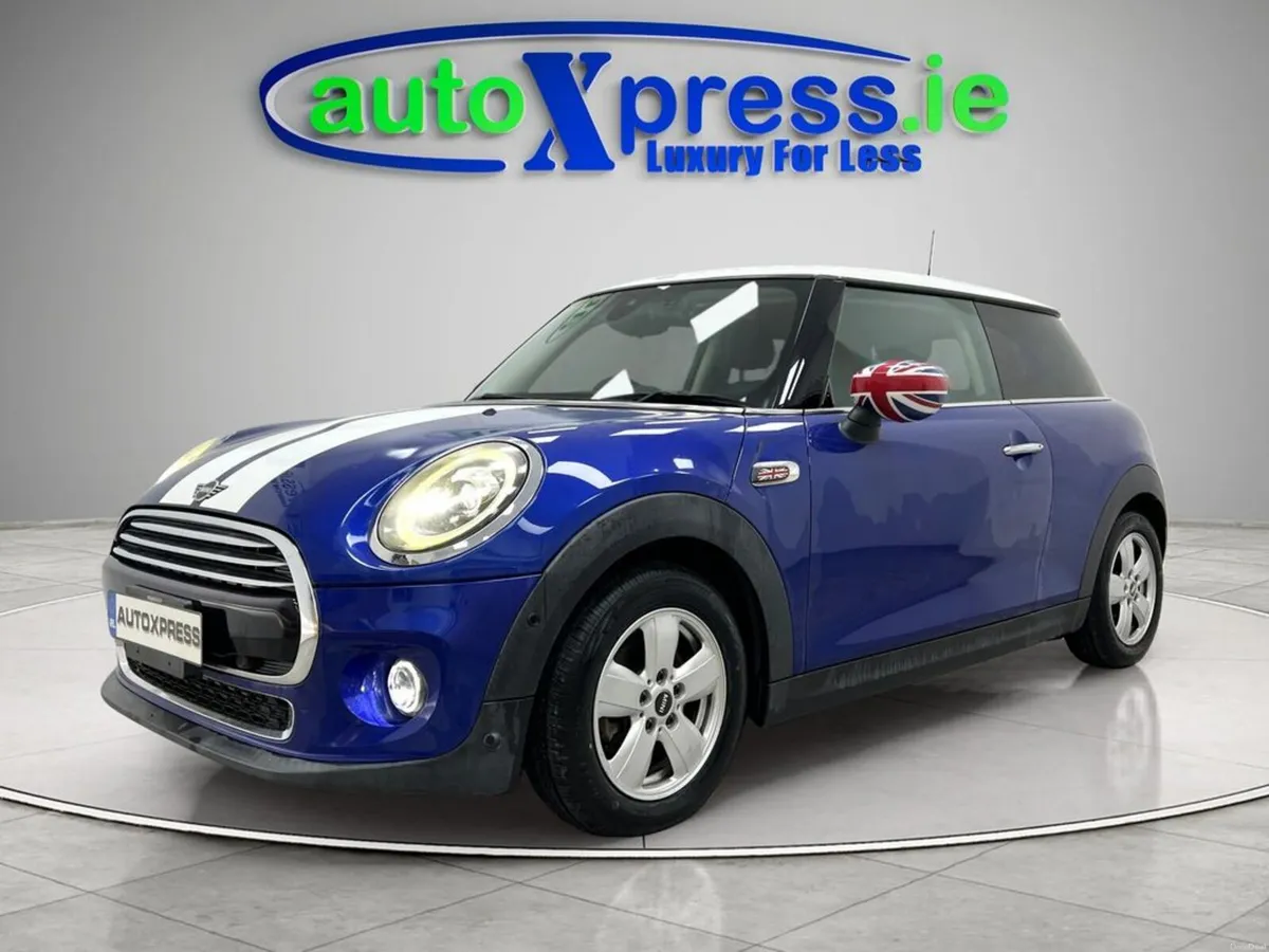 Mini Cooper 1.5 Automatic, Reversing camera - Image 5