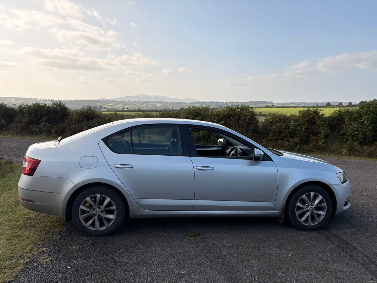 Skoda Octavia 2019 - Image 4