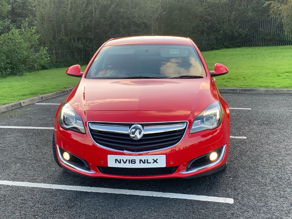 Vauxhall  insignia Sri - Image 5