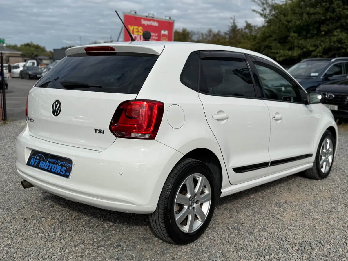 2013 Volkswagen Polo 1.2 HIGHLINE AUTO - Image 3