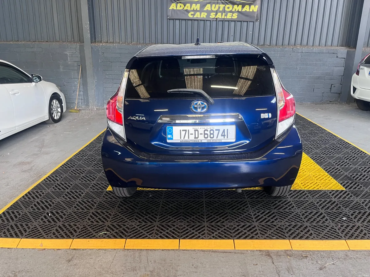Toyota Aqua 2017 hybrid auto - Image 4