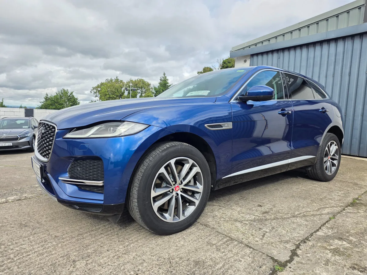 2022 JAGUAR F-PACE * 2.0 PHEV AWD * ONLY 32K MILES - Image 3