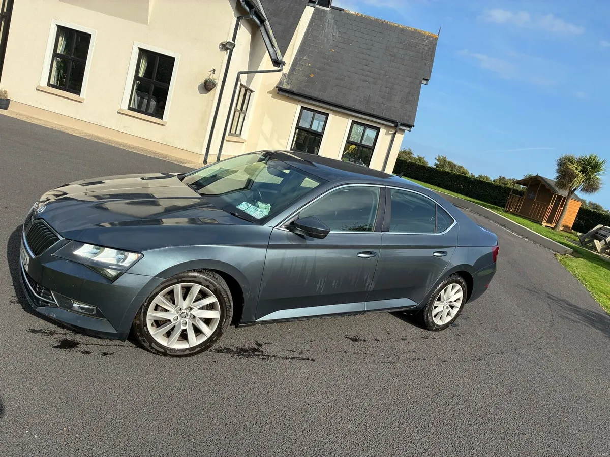 Skoda Superb - Image 3