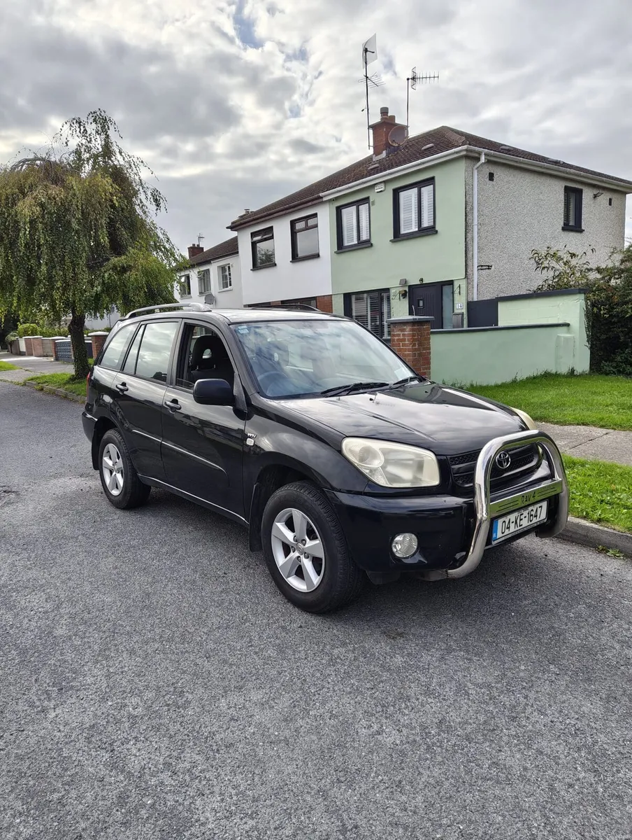2004 Toyota rav4 petrol - Image 1