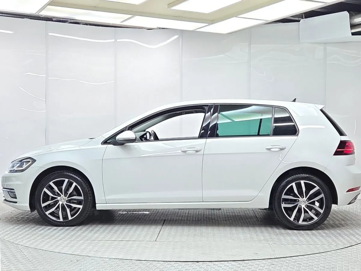 Volkswagen Golf 1.4 TSI Highline DSG - Image 5