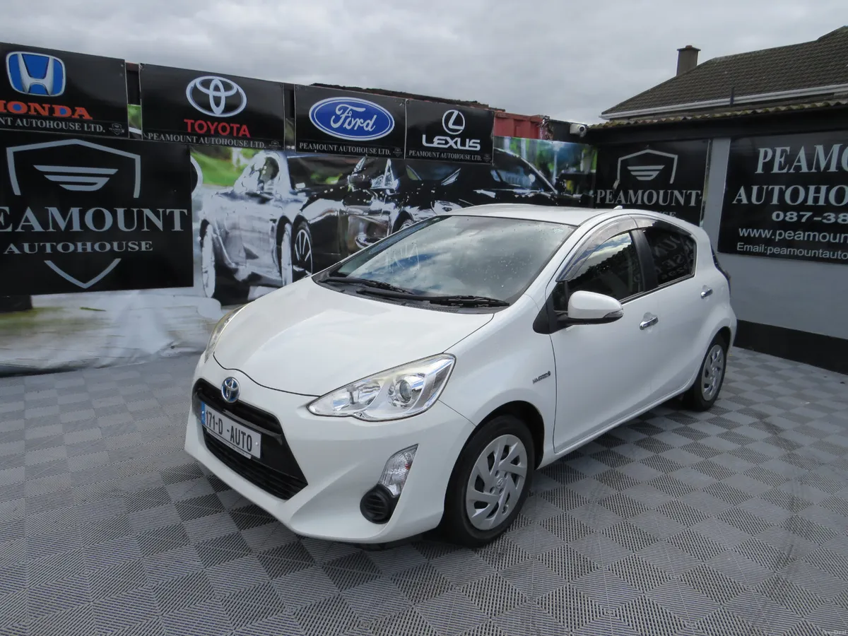 2017 TOYOTA AQUA 1.5 HYBRID PUSH BUTTON - Image 1