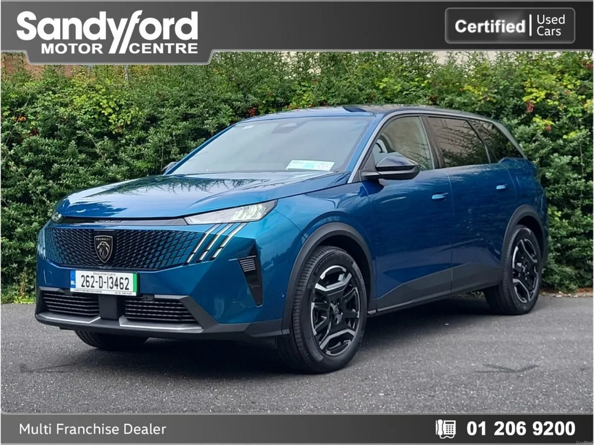 Peugeot 5008 262 EV 73kwh 210hp Allure**DEMO** - Image 3