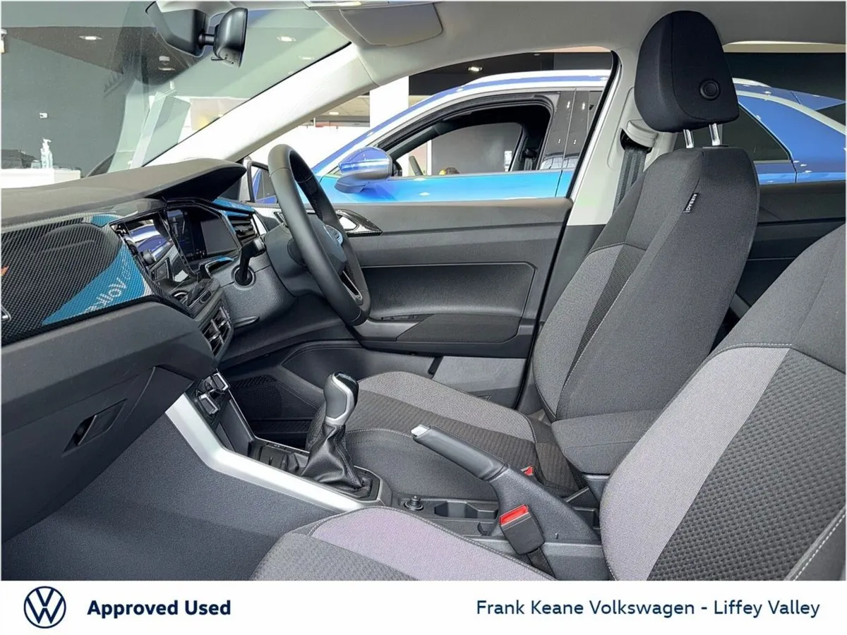 Volkswagen Polo *NEARLY NEW* EDITION 75 1.0TSI 95B - Image 4
