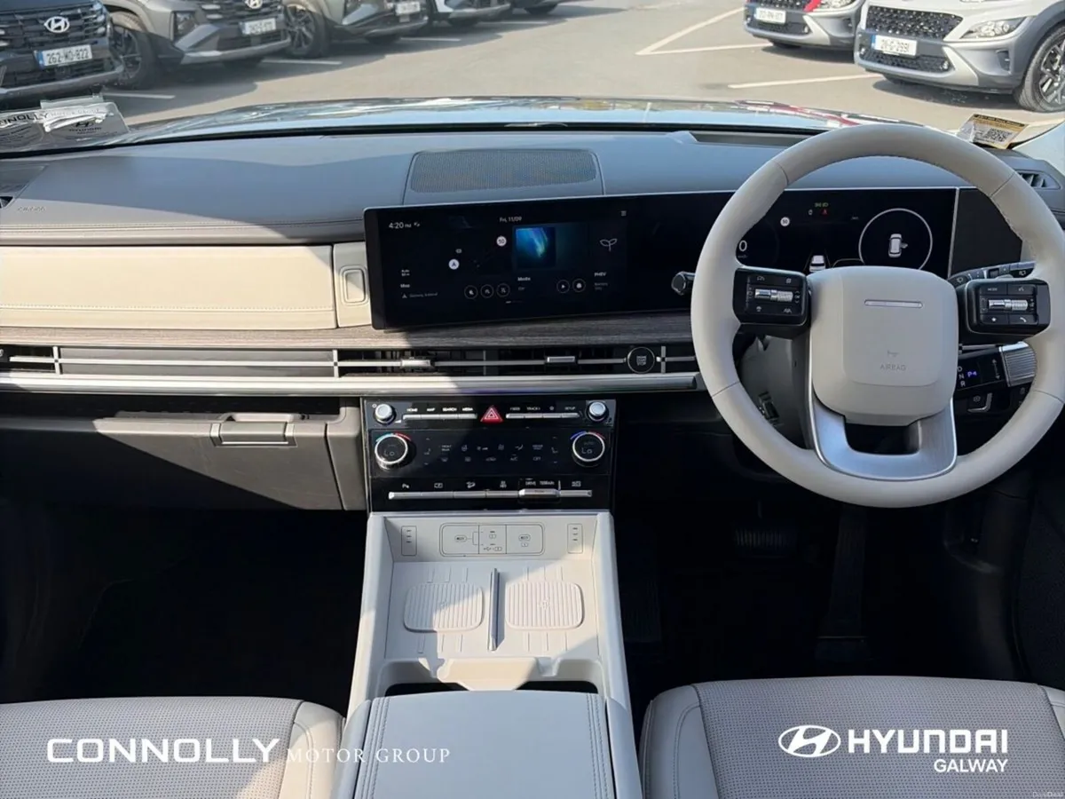 Hyundai Santa Fe 1.6 PHEV 4WD Premium - Image 4