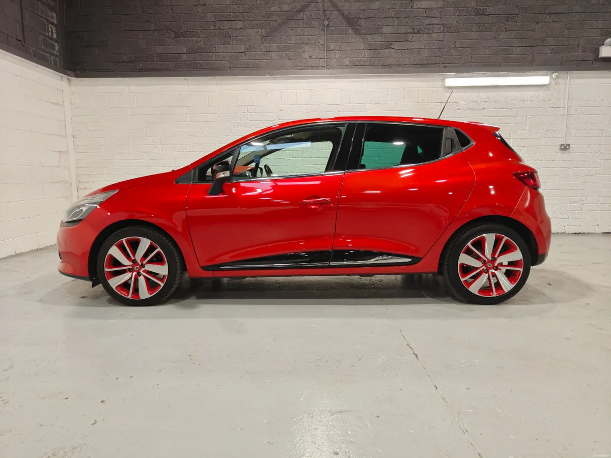 2017 RENAULT CLIO 1.2L AUTOMATIC - Image 4