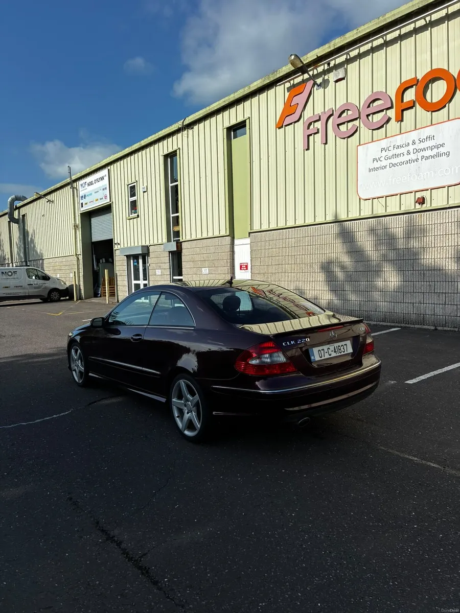 Mercedes CLK 220 CDI - Image 3