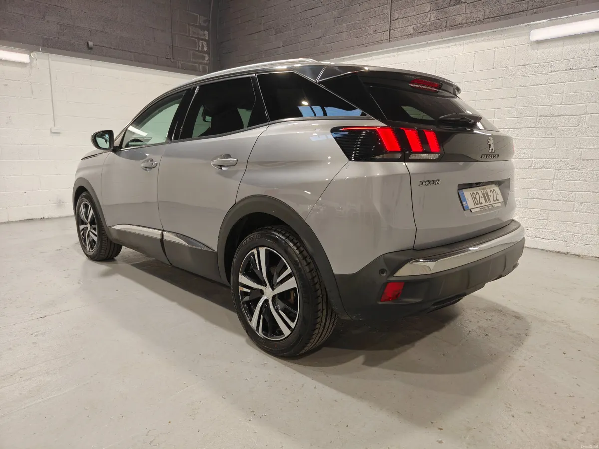 2018 PEUGEOT 3008 ALLURE 1.2L LOW MILEAGE - Image 6