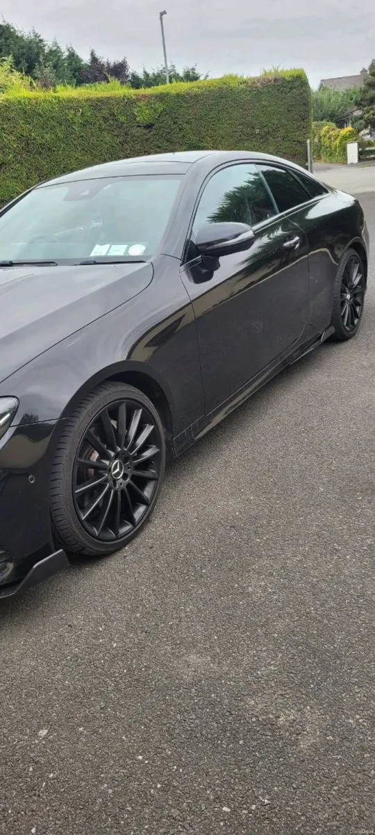 Mercedes-Benz E-Class 2017 - Image 3