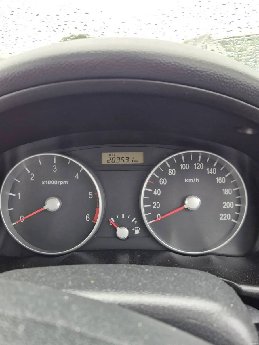 Hyundai accent 2008 diesel - Image 6