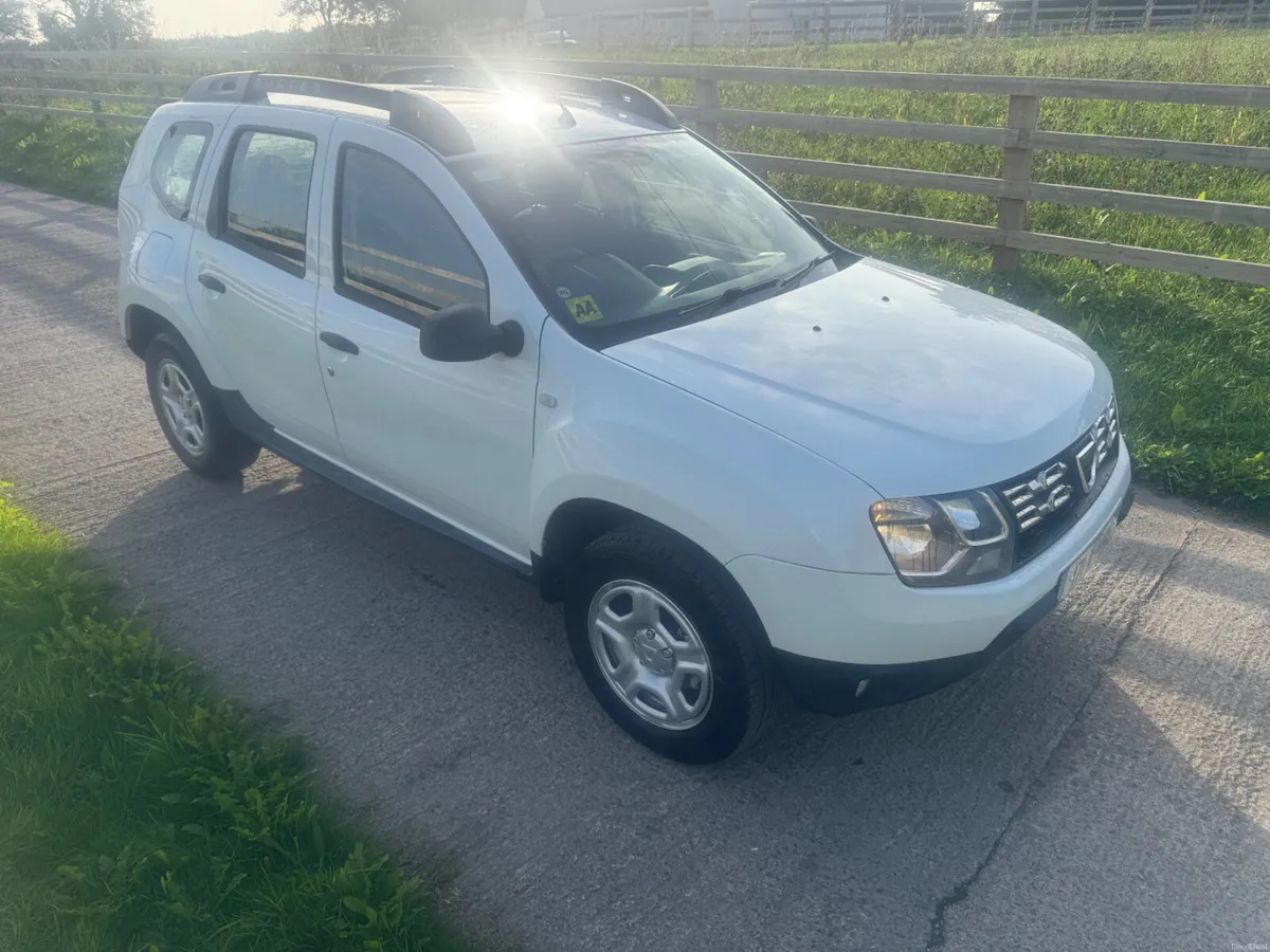 Dacia Duster 2017,Diesel,Only 97000kms - Image 3