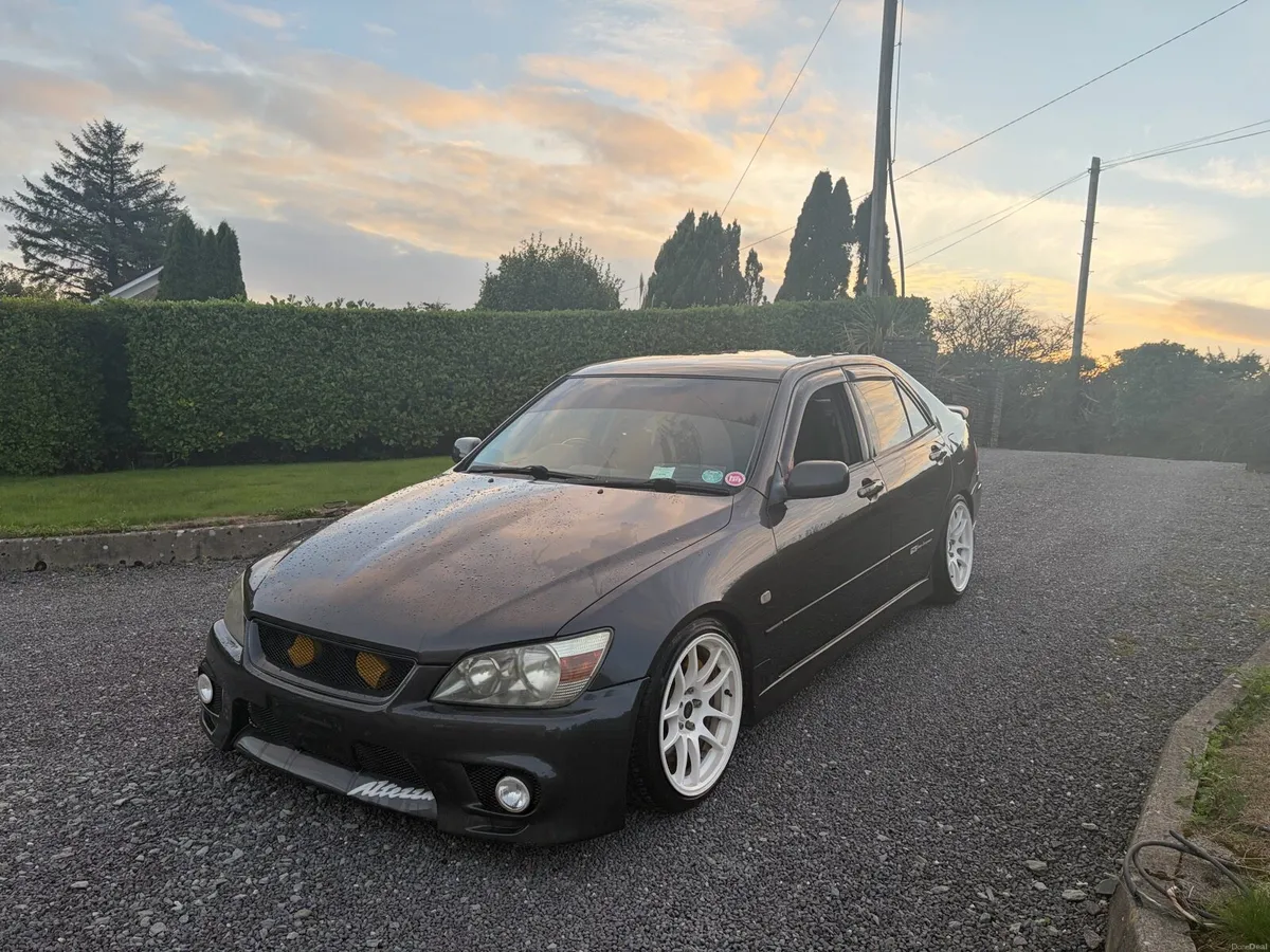 Toyota Altezza - Image 1