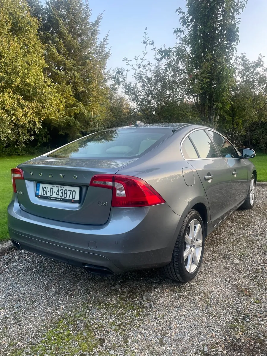 Volvo S60 2016 - Image 6