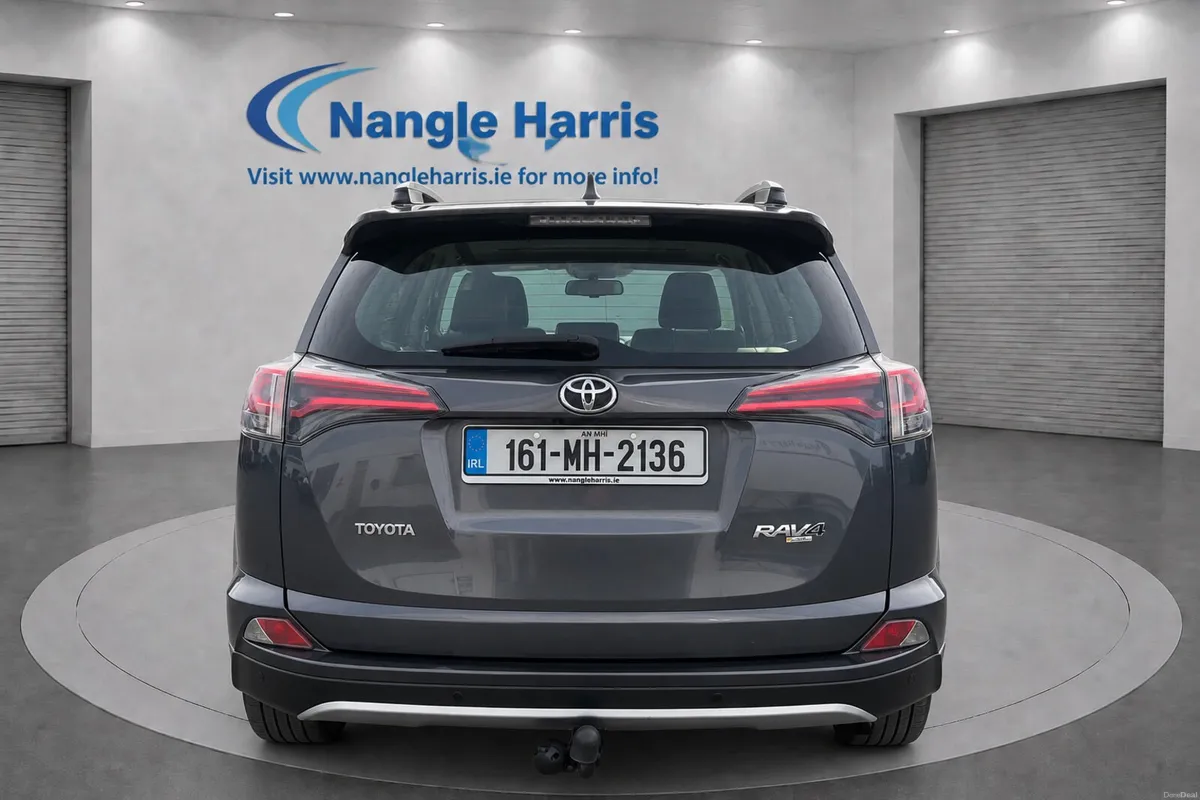Toyota RAV4 SOL. LEATHER. SUNROOF. WITH F.S.H. - Image 4