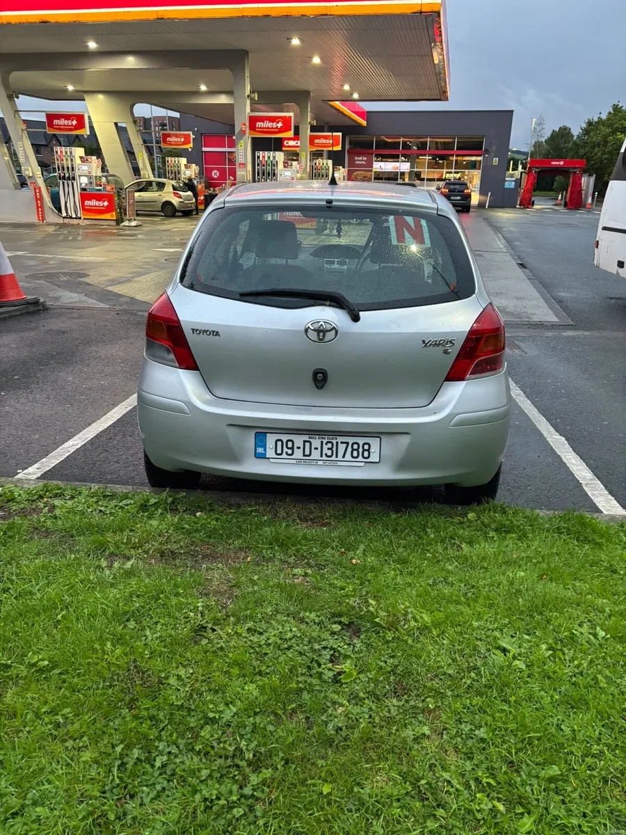 Toyota Yaris - Image 4