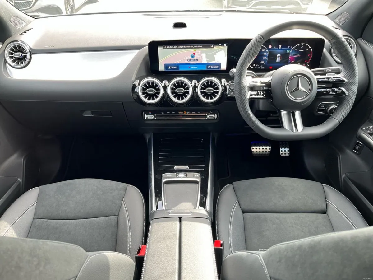 Mercedes-Benz GLA 180D AMG  Line Plus Compact SUV - Image 2