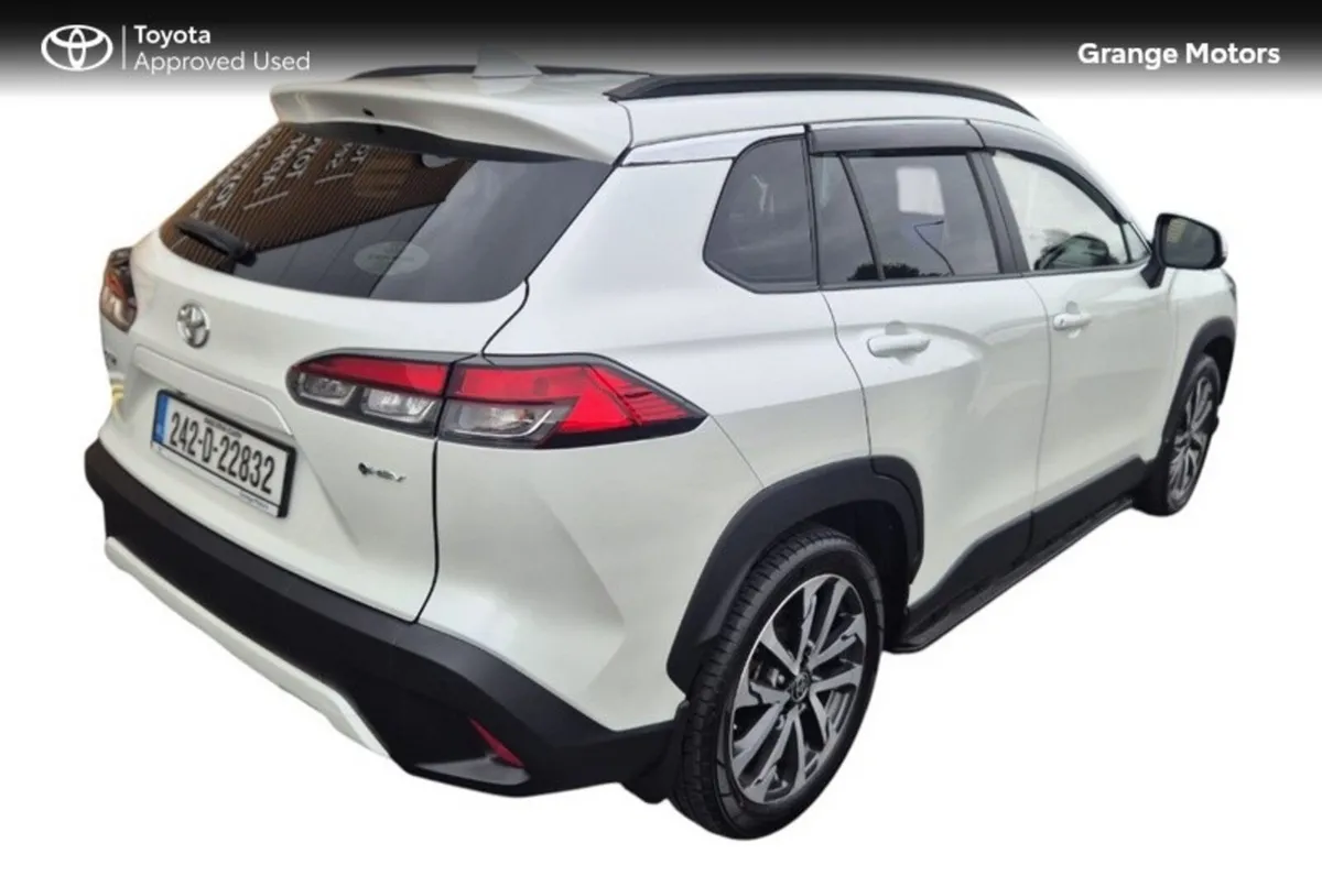 Toyota Corolla Cross 2.0LTR HYBRID SOL 5DR**EXTRAS - Image 2