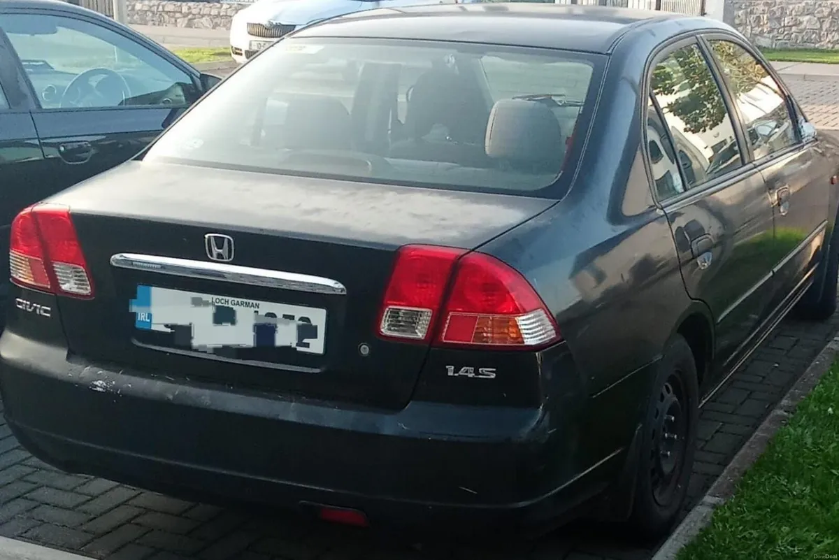Honda Civic 2003 - Image 2