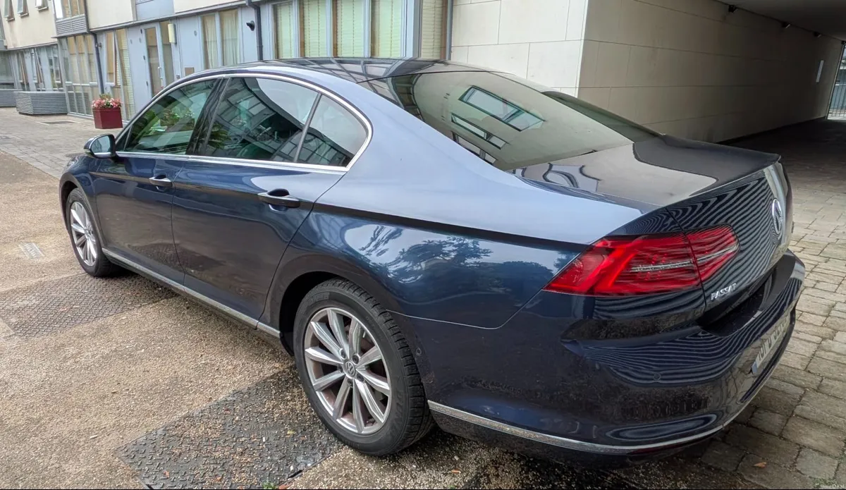 2016 Volkswagen Passat | Only 100k km | High Spec - Image 5