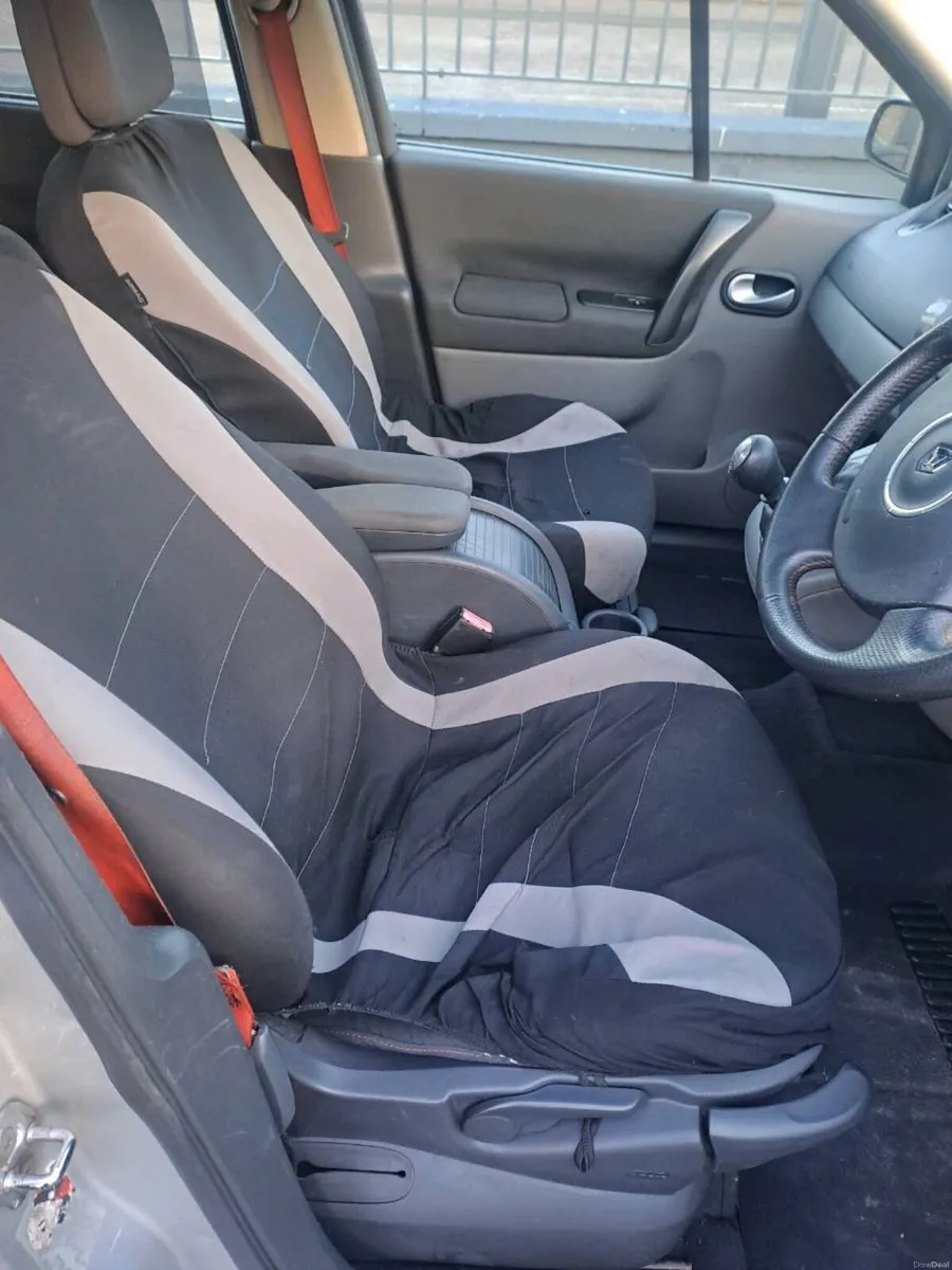 Car - Image 3
