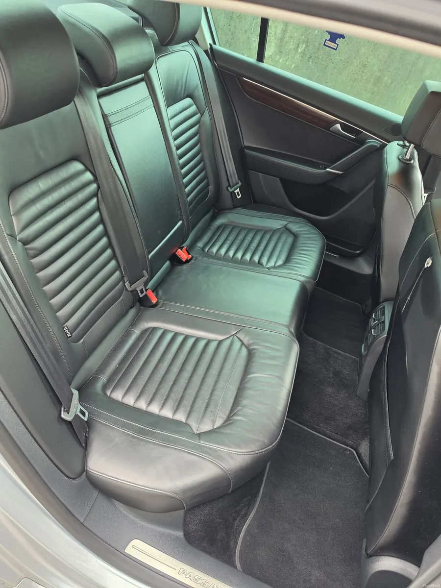 2014 passat - Image 6