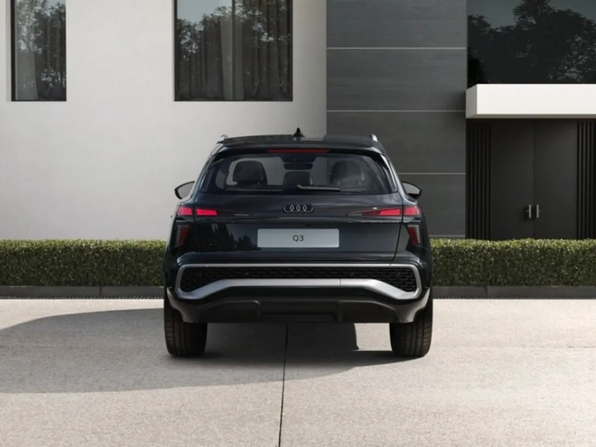 Audi Q3 Q3 SUV S line TDI 110 kW S tronic - Image 3