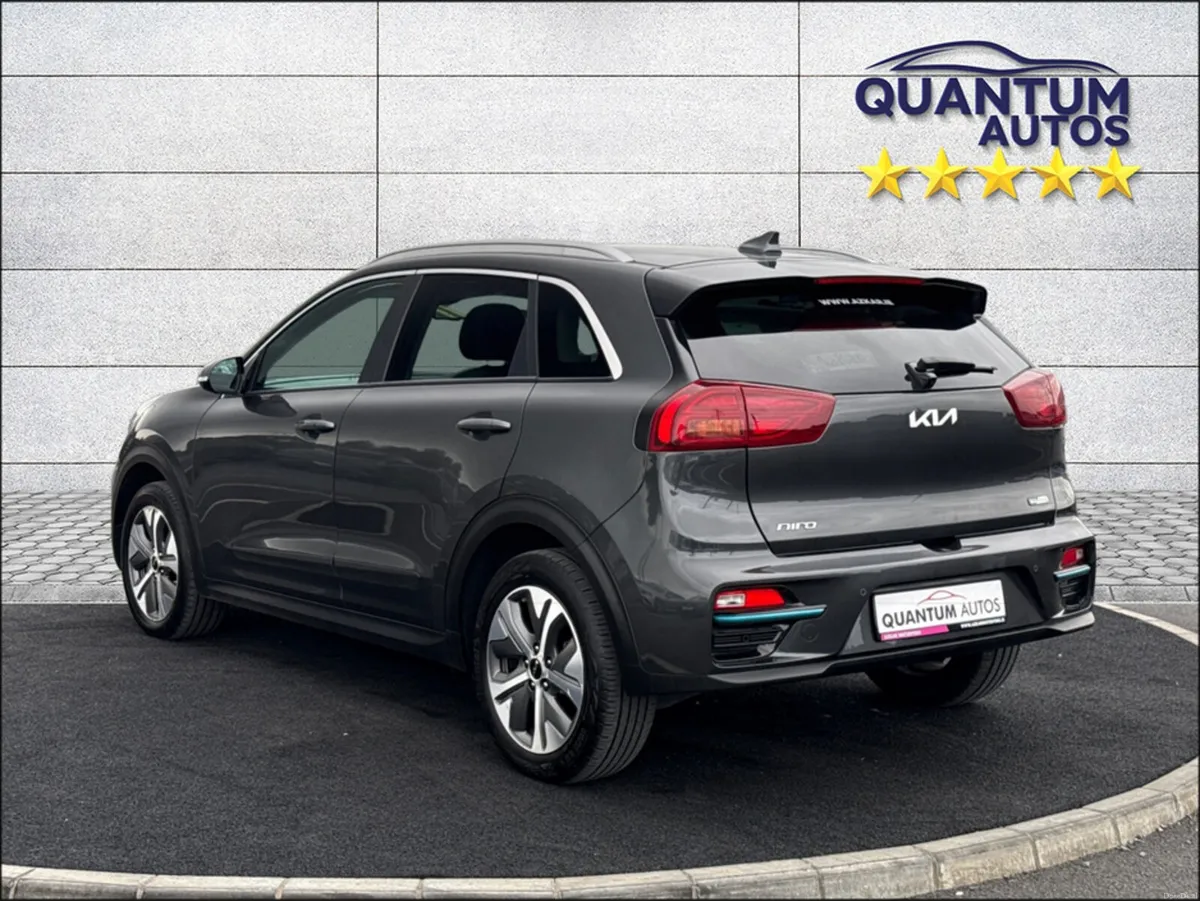 Kia Niro 2022 E-NIRO 65 KWH LONG RANGE BATTERY GRA - Image 6