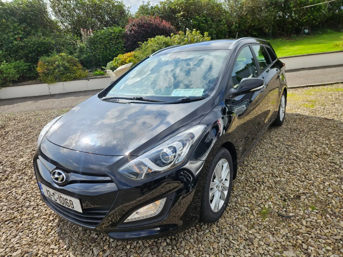 Hyundai i30 CROSSWAGON ELITE PLUS 4DR - Image 1