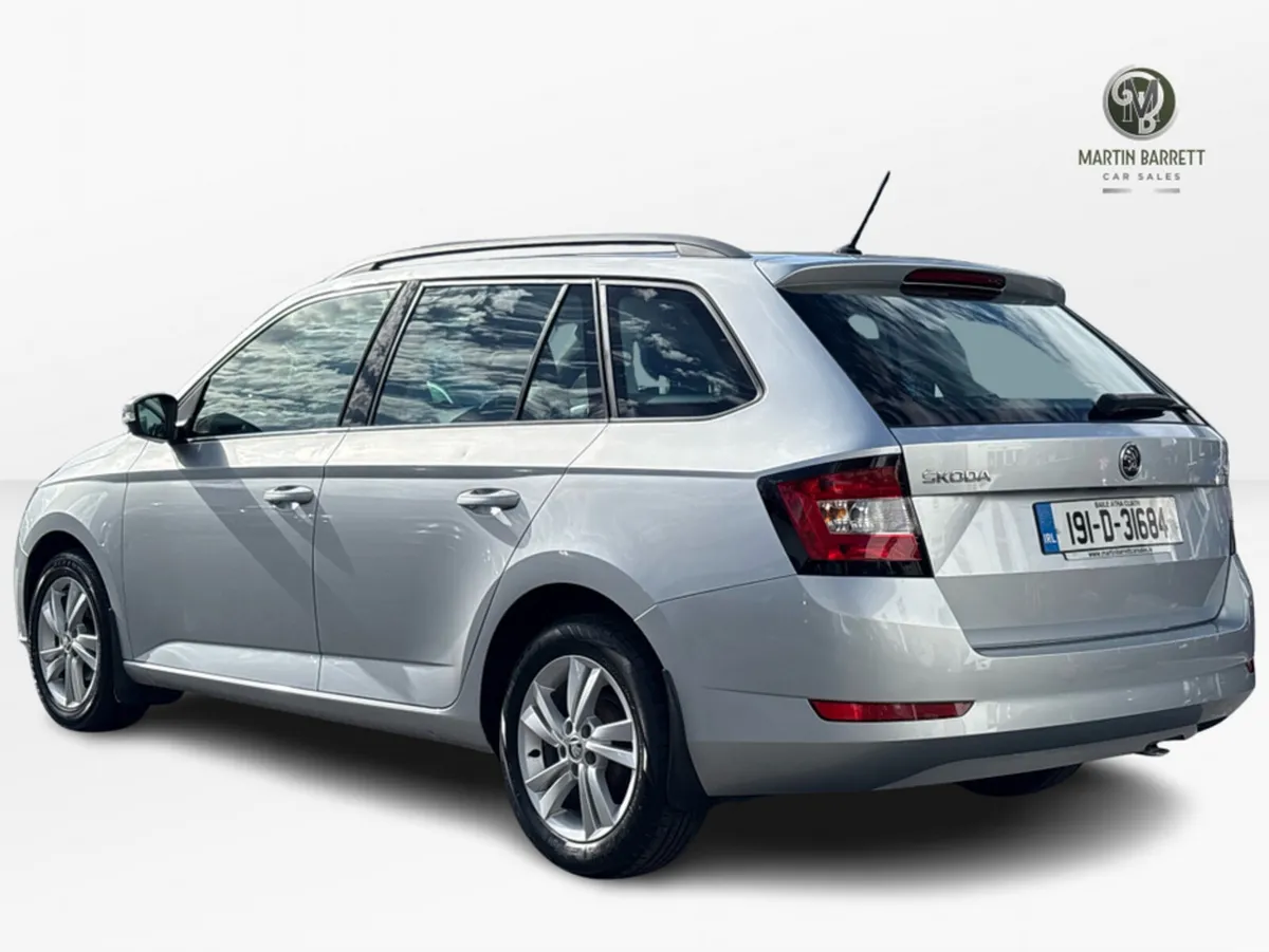 Skoda Fabia AMBITION 1.0 MPI 75HP 4DR COMBI - Image 3
