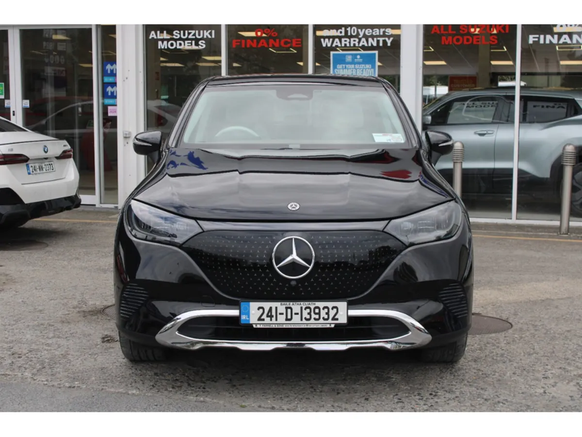 Mercedes-Benz EQE 300 SUV 5DR AUTO*Art Expression* - Image 4