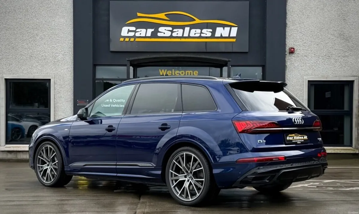3.0 TDI V6 50 Black Edition SUV 5dr Diesel Tiptron - Image 6