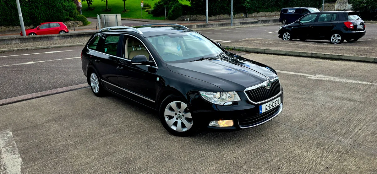 Skoda Superb High Spec Nct 02.2027 Tax 11.2026 - Image 1