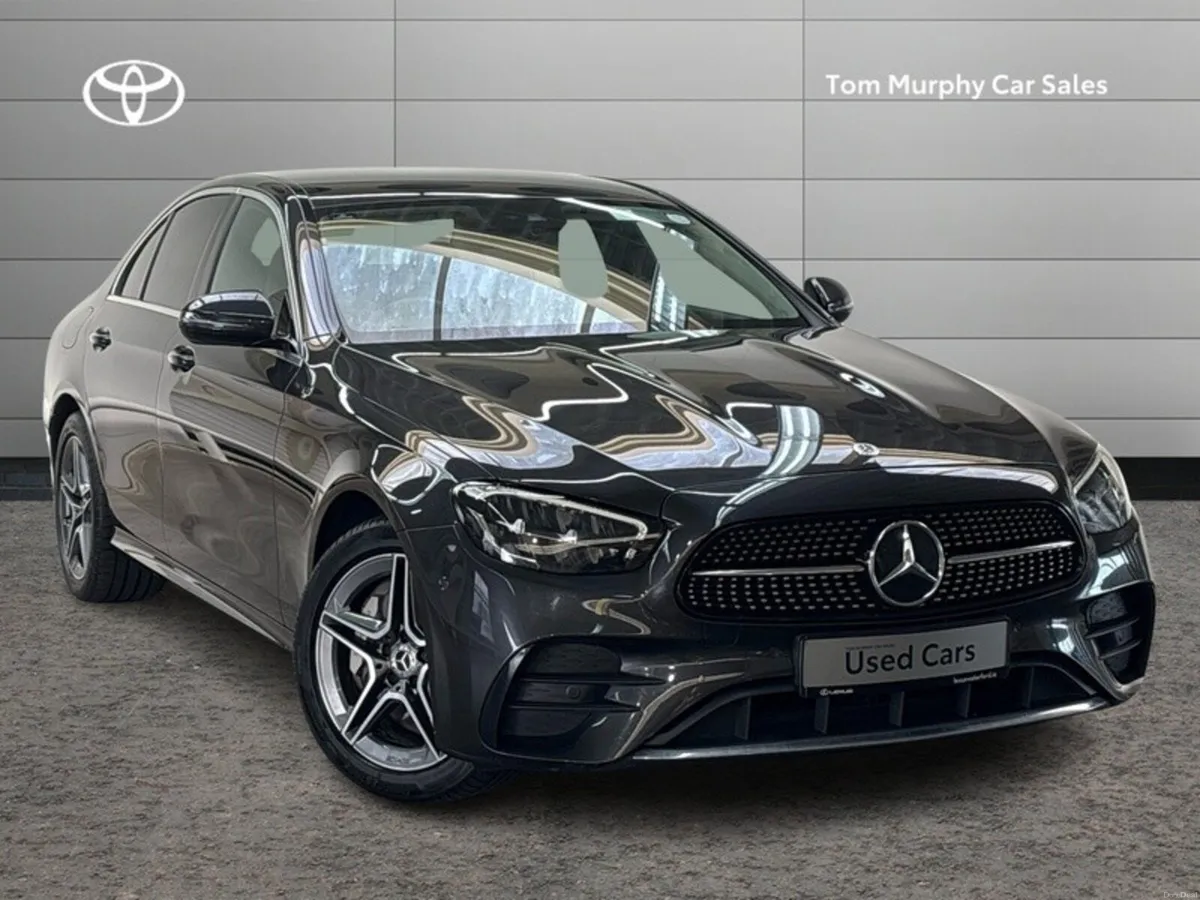 Mercedes-Benz E-Class 300 DE 4DR AUTO - Image 1