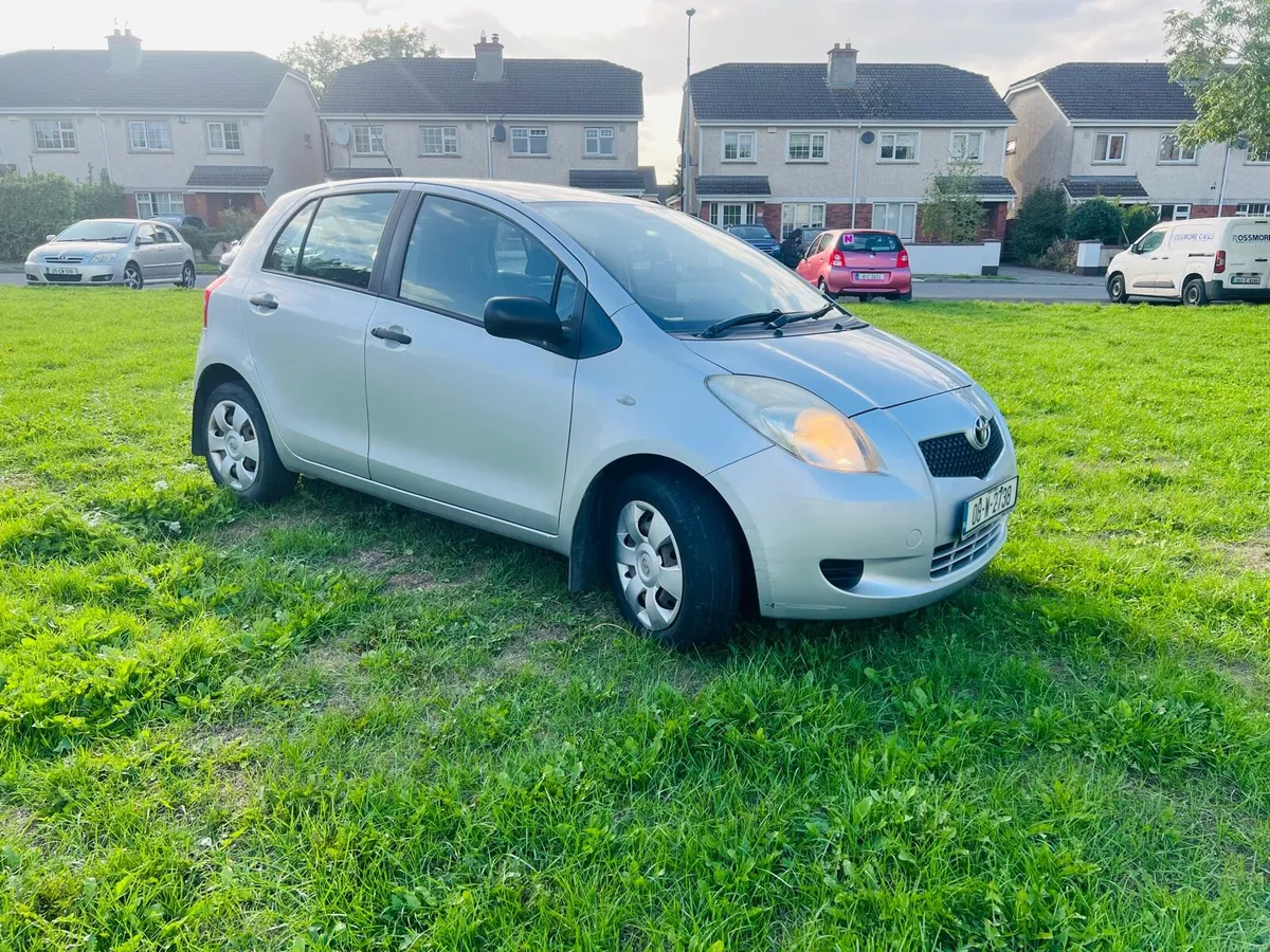 Toyota Yaris  Fresh NCT til 11/2027 - Image 5