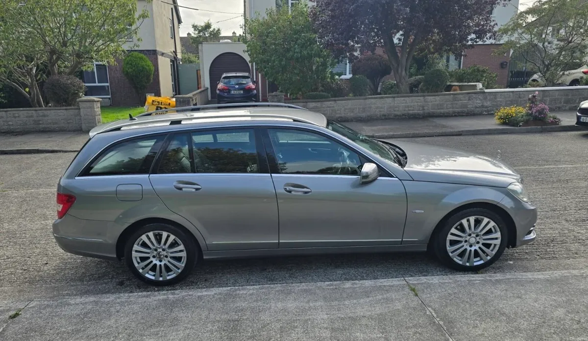 Mercedes-Benz // C220 CDI // ESTATE // NCT OCT 27 - Image 6