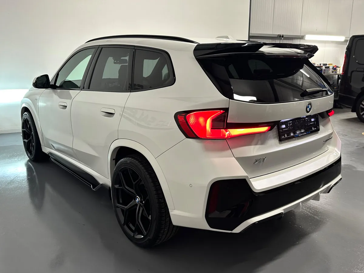 2022 BMW X1 2.0 23D X-Drive M-Sport Premier - Image 6
