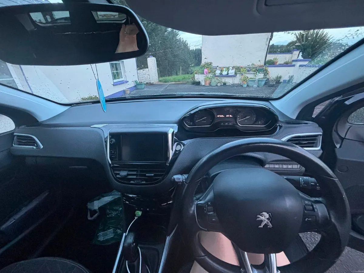Peugeot 2008 2017 - Image 4
