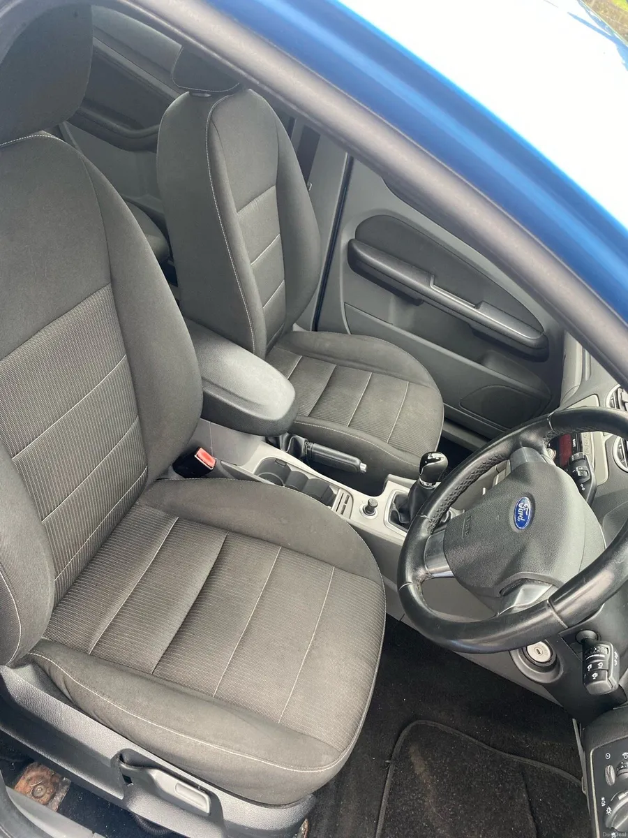2011 Ford Focus 1.6tdci Sport NCT 03-27 - Image 4