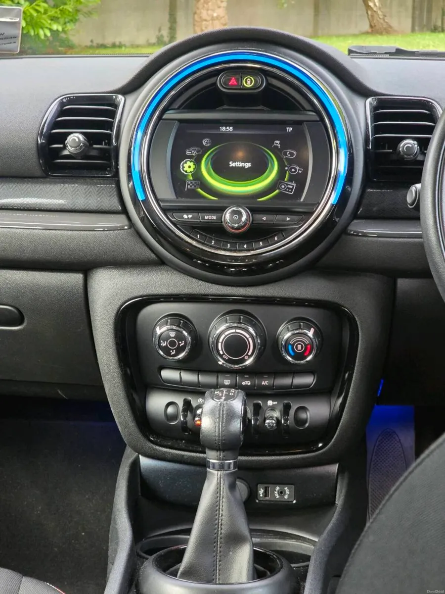 AUTOMATIC 2016 MINI Cooper Clubman NCT 01 27.88 00 - Image 1