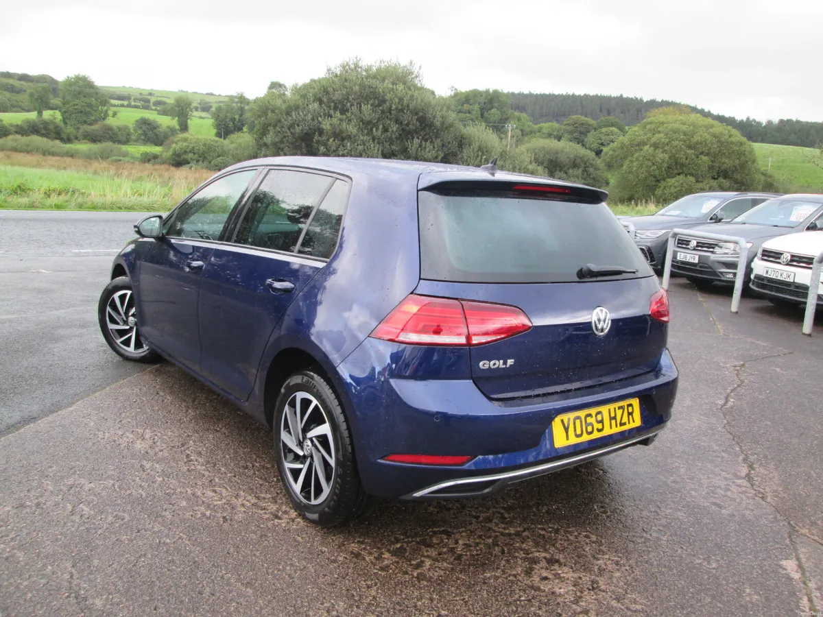 2020  VOLKSWAGEN  GOLF  1.6  TDI  MATCH  EDITION - Image 5