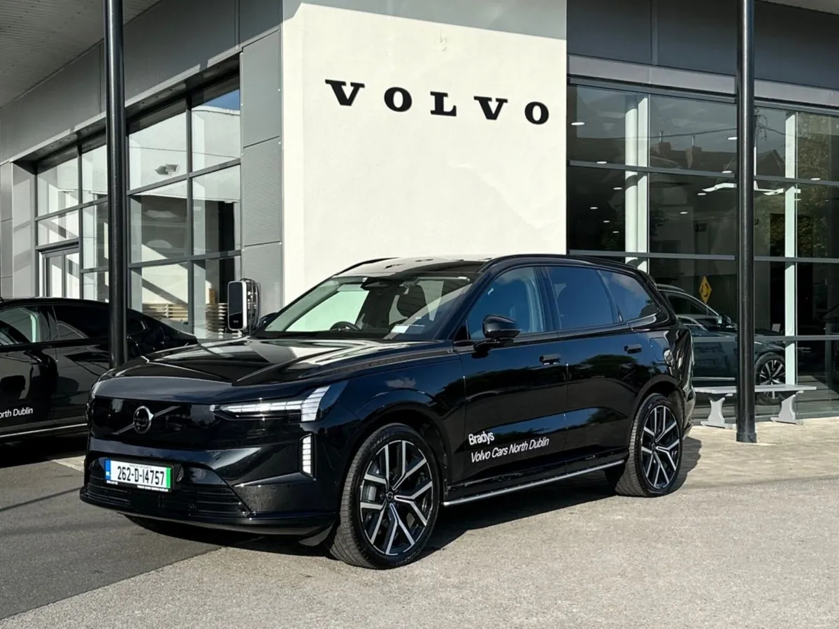 Volvo EX90 Twin Motor Performance Ultra 7 Seats 4 - Image 1