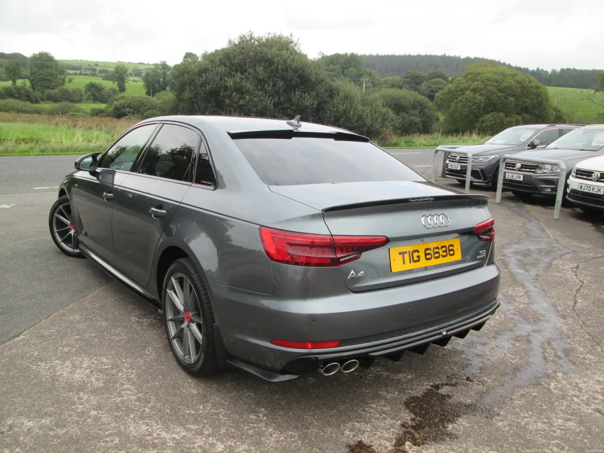 2016  AUDI  A4  2.0  TDI  190  QUARTTRO  S-LINE - Image 5