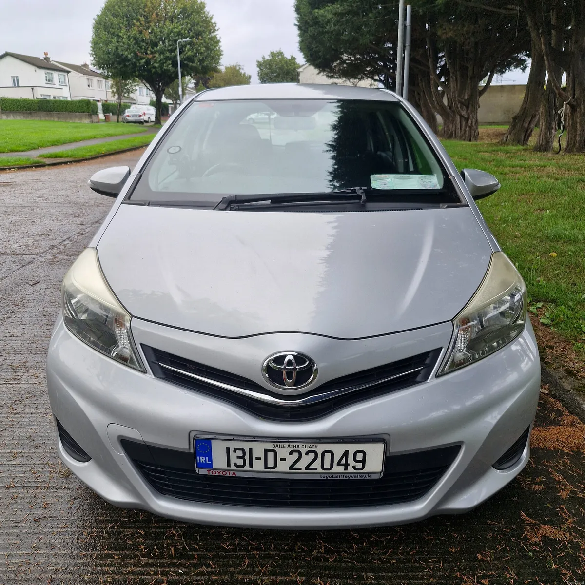 Toyota Yaris 100KM Air Con 2013 - Image 2