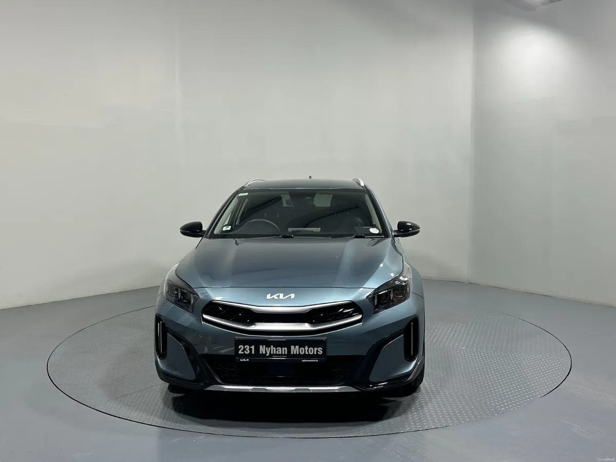 Kia XCeed  1.6 Plug-in Hybrid 231 (2023) - Image 2