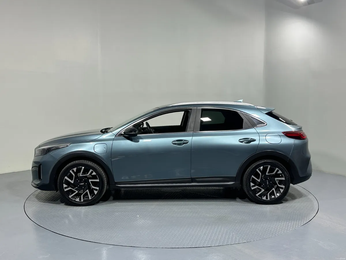 Kia XCeed  1.6 Plug-in Hybrid 231 (2023) - Image 4